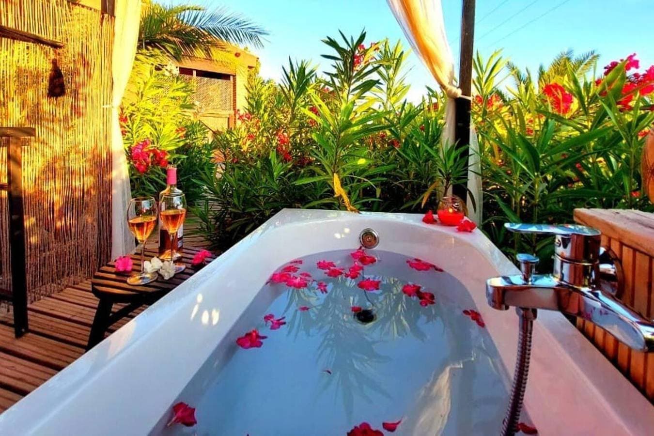 Foto 3 von 29: Ferienhaus für 2 Personen mit Pool
