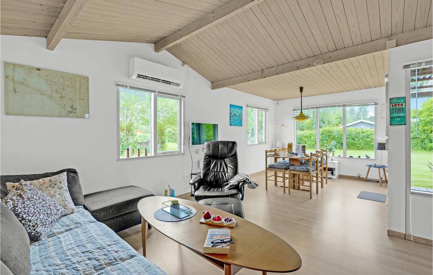 Foto 10 von 23: Ferienhaus für 6 Personen mit Terrasse