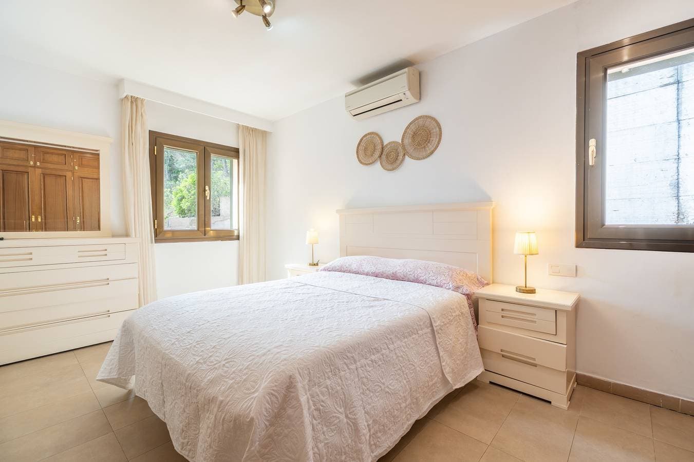 Foto 10 von 28: Ferienhaus 'Nostra' mit Bergblick, privatem Pool und Wi-Fi