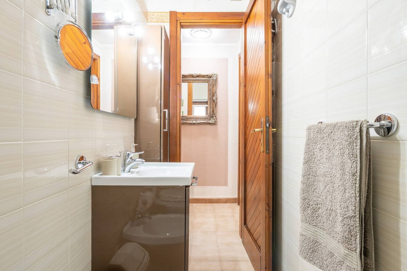 Foto 12 von 35: Ferienhaus 'Claudia' mit privater Terrasse, WLAN und Klimaanlage