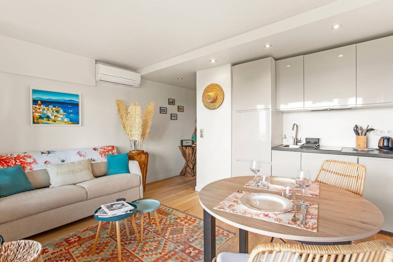 Foto 6 von 21: Ferienwohnung "Ramatuelle" mit Meerblick, Terrasse & Nähe Pampelonne Strand