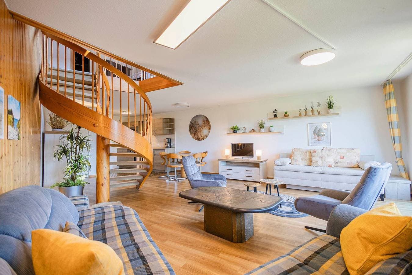 Maisonette-Wohnung (Typ 5) mit Seeblick 1