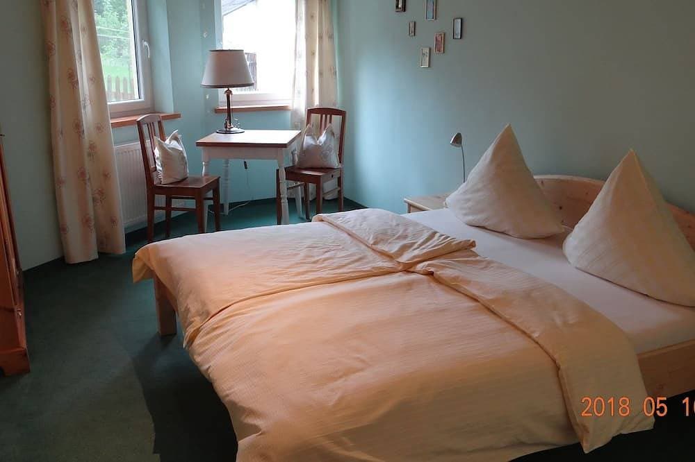70qm große Ferienwohnung mit zwei Schlafzimmern mit Terrasse 1