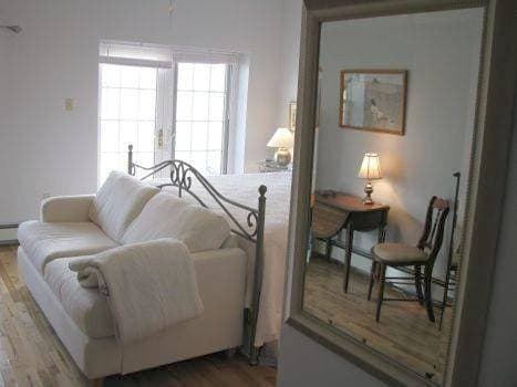 Foto 6 von 13: King Room with Balcony