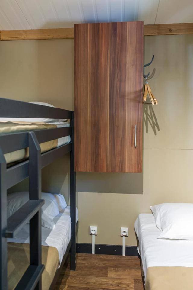 Foto 7 von 11: Two Bedroom Chalet