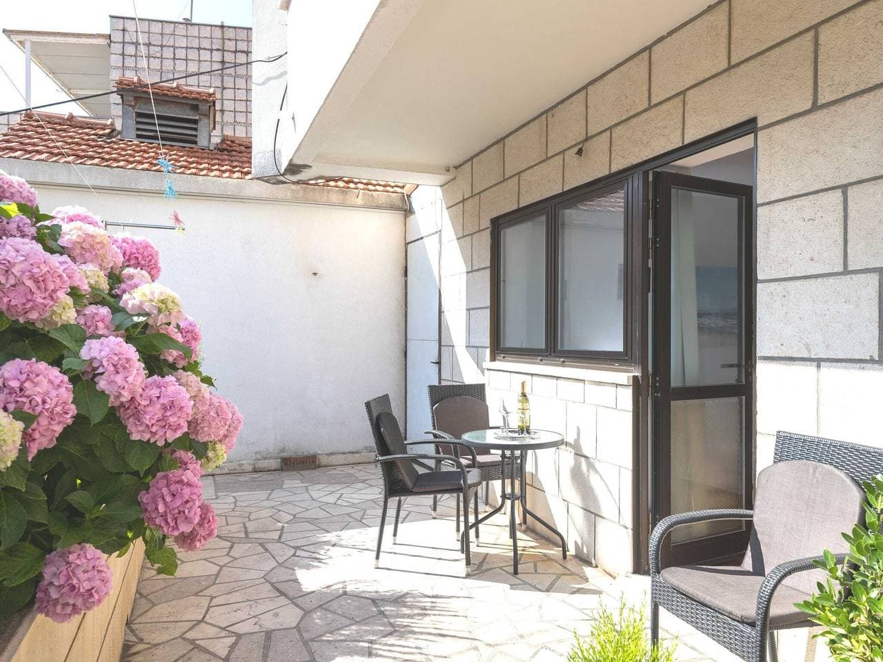 Foto 12 von 15: House Apartments Ariva - Studio Apartment with Balcony (3 Adults)  - A1