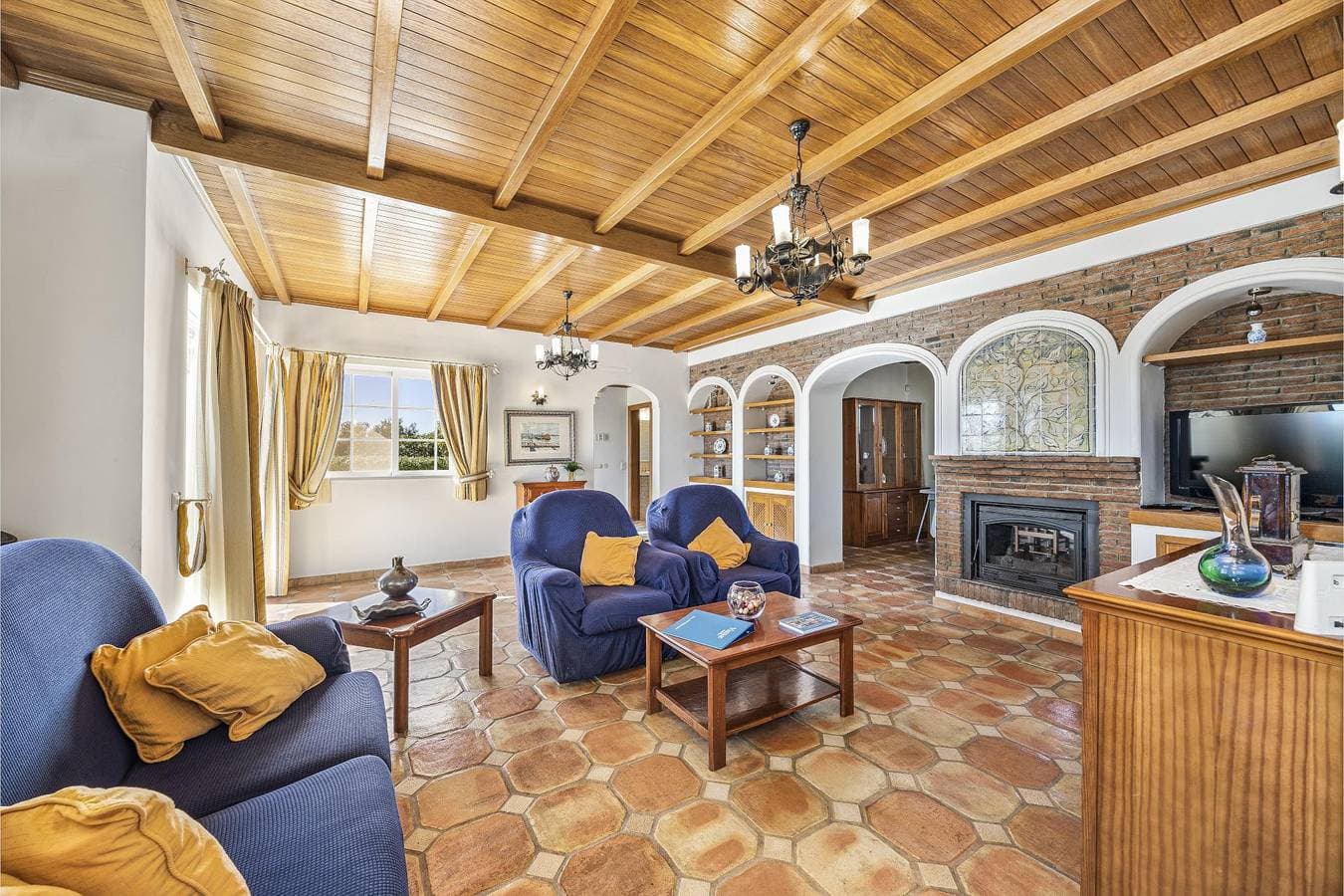 Foto 4 von 37: Villa für 6 Personen mit Garten