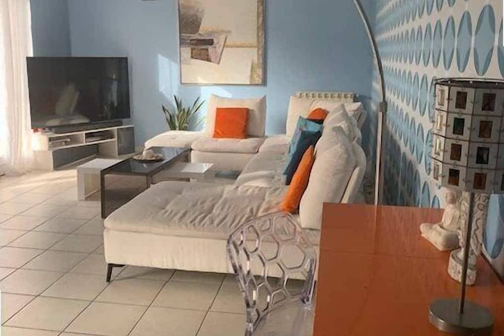 Foto 13 von 23: Auf den Höhen von Nizza, schöne Villa ideal für Familie oder Freunde