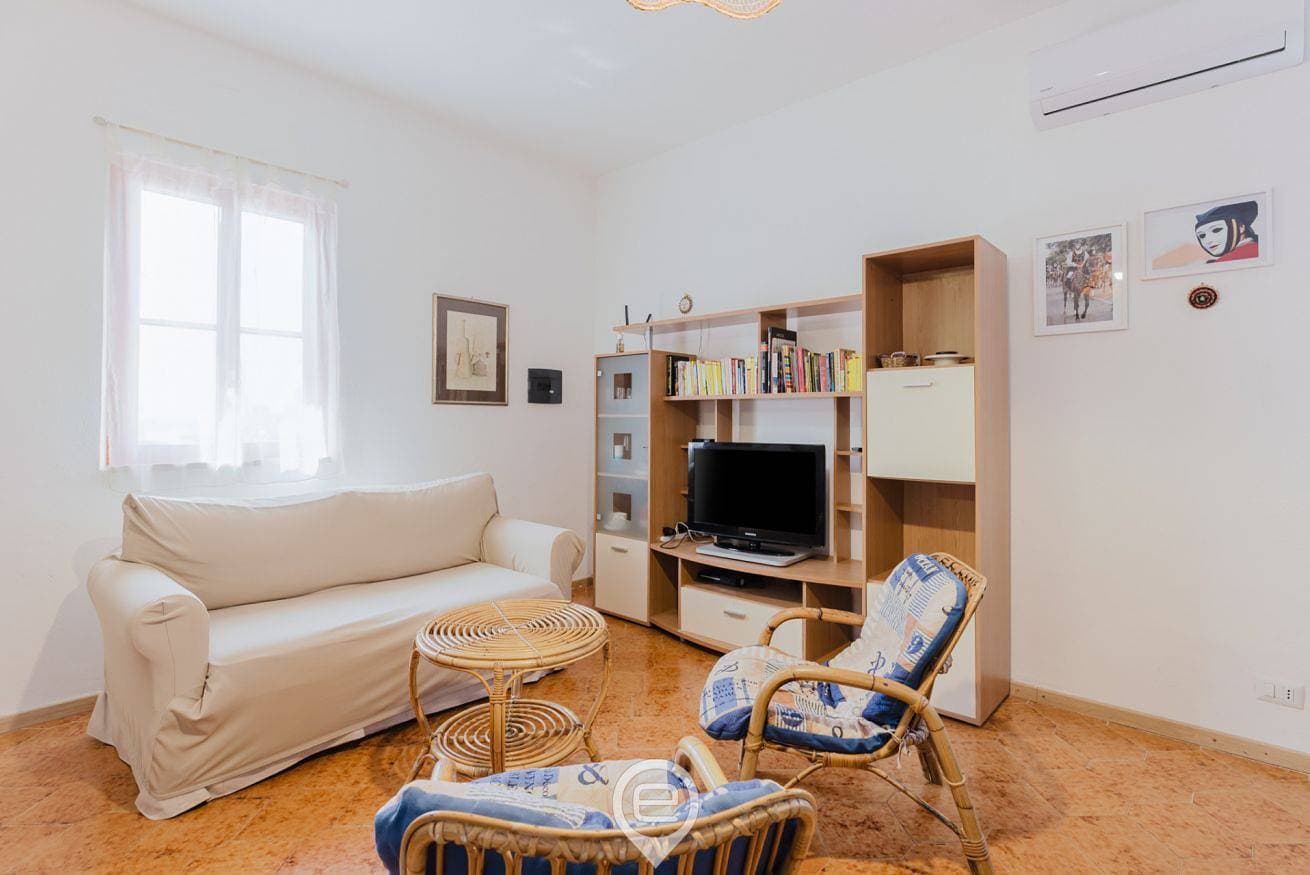 Foto 12 von 46: Villa für 5 Personen mit Garten
