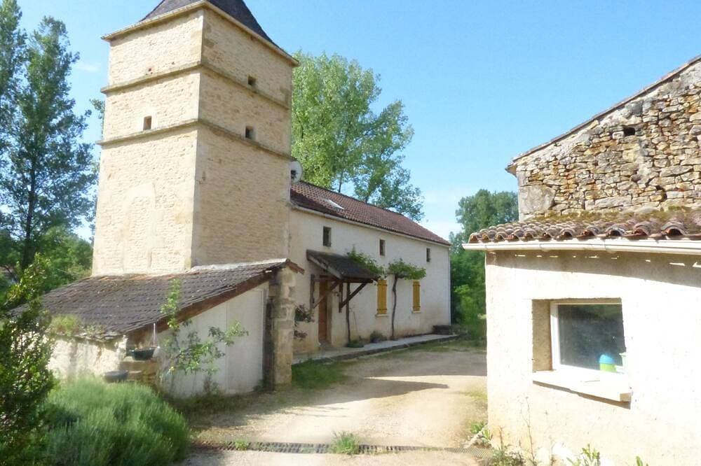 Maison Individuelle au Calme 1