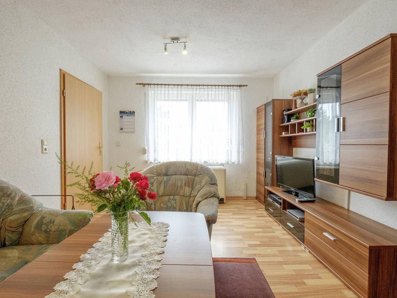 Foto 7 von 17: Ferienhaus für 4 Personen mit Terrasse