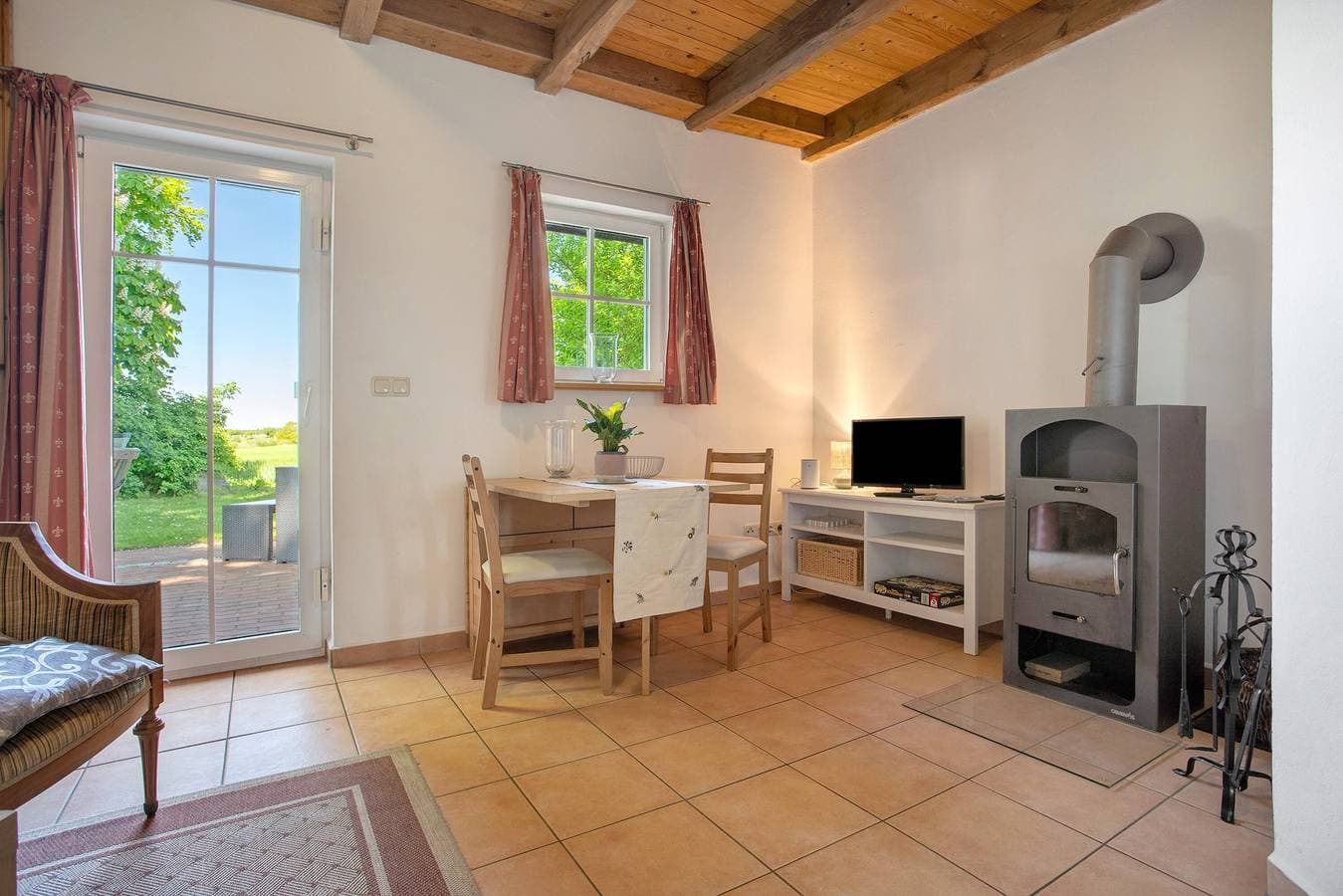 Foto 8 von 31: Ferienhaus 'Kitzklause' mit privater Terrasse, Gemeinschaftsgarten und Wi-Fi