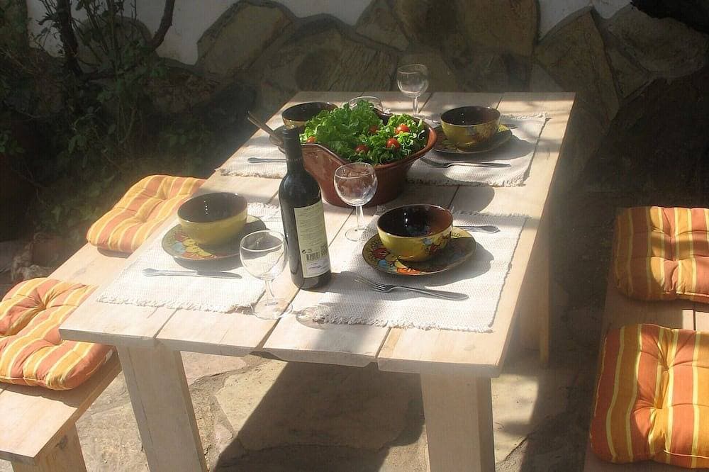 Romantic, atmospheric accommodations on small estate in the middle of nature 1