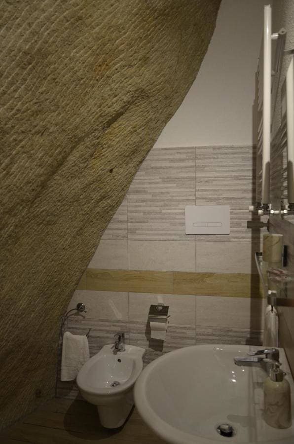 Foto 4 von 18: Double Room with Spa Bath