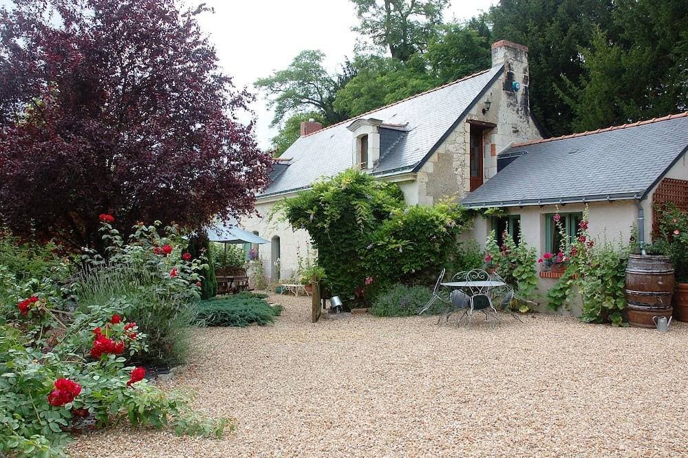 Foto 5 von 19: Luxuriöses B & B in der Nähe von Saumur in einem ehemaligen Weingut aus dem 18. Jahrhundert mit beheiztem Pool