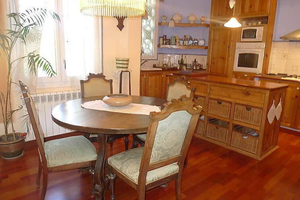 Ferienwohnung Olot 1
