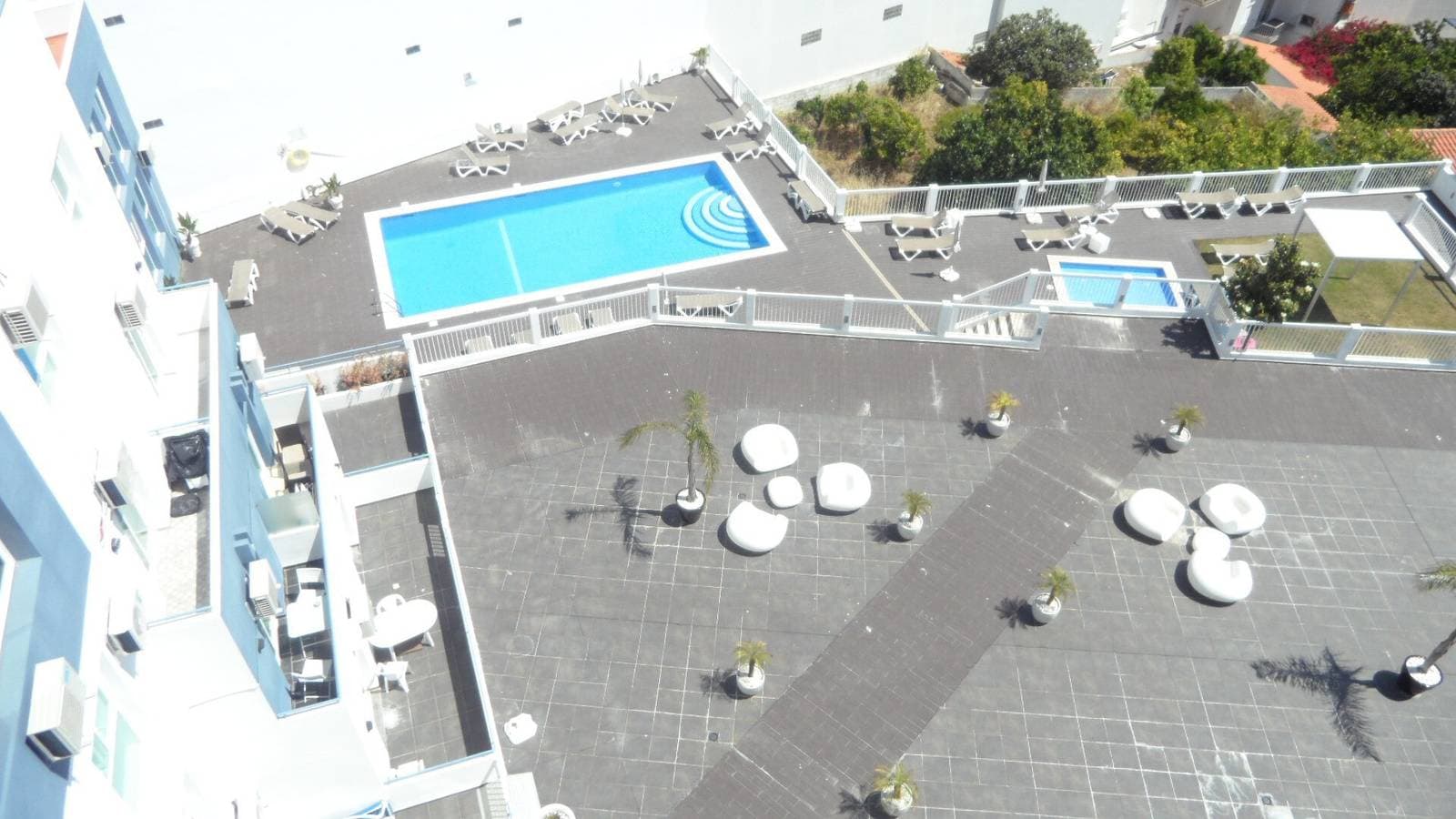 Foto 12 von 28: Einzimmerapartment 'Estúdio Completo' mit Meerblick, Wi-Fi und Klimaanlage