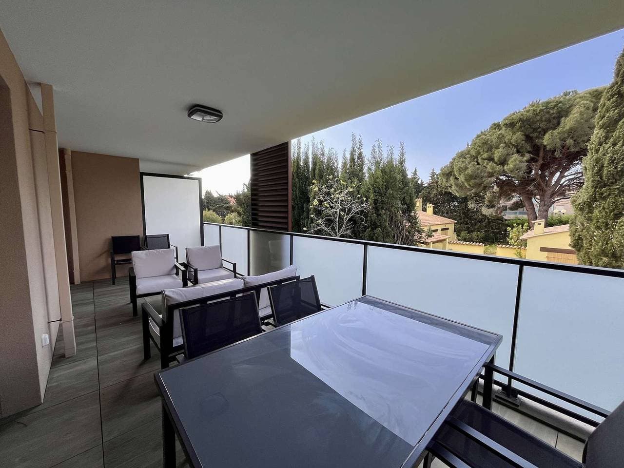 Neues Apartment für 4-6 Personen in Cavalaire-sur-Mer, 2 Min zum Strand, Terrasse, Klimaanlage, Park... 1