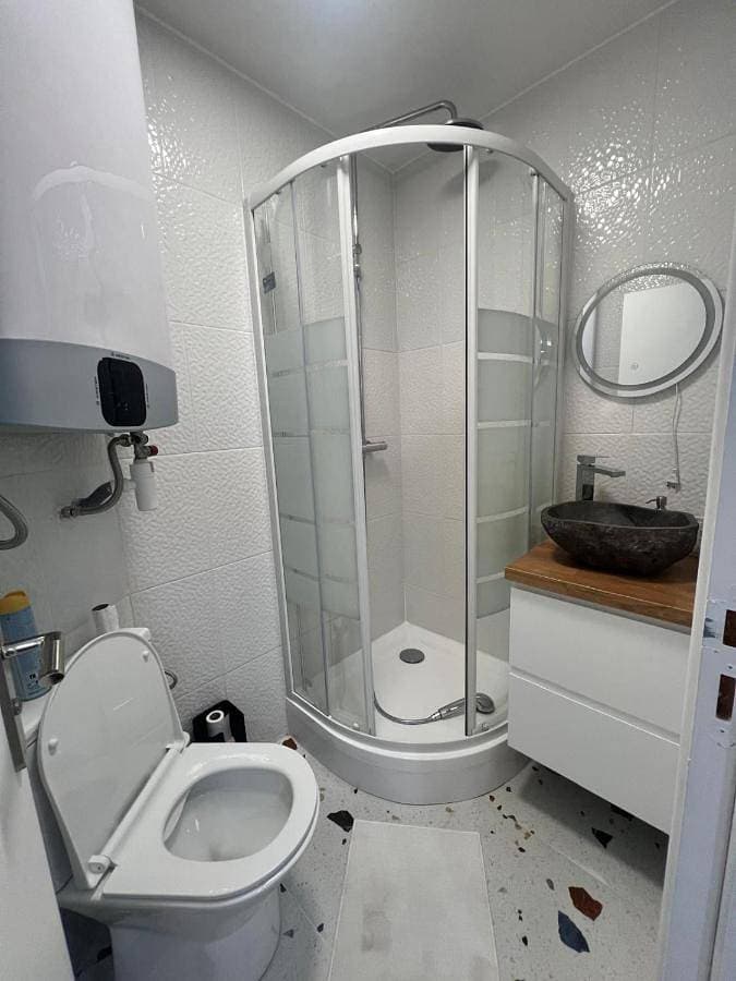 Foto 5 von 14: One-Bedroom Apartment