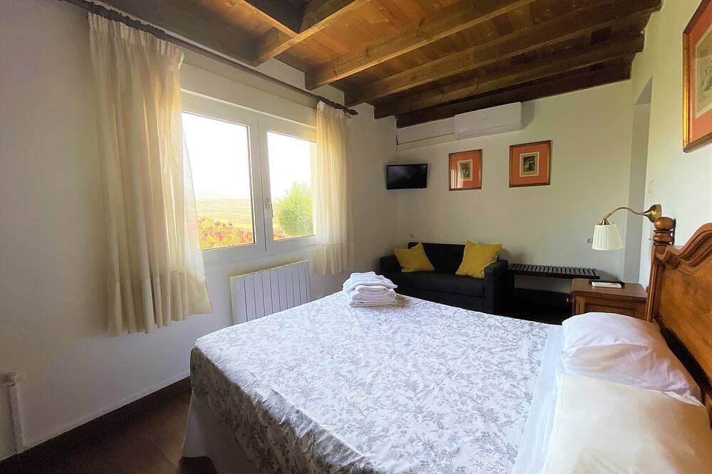 Foto 9 von 30: Doppelzimmer-Blick auf die Landschaft-Eigenes Badezimmer
