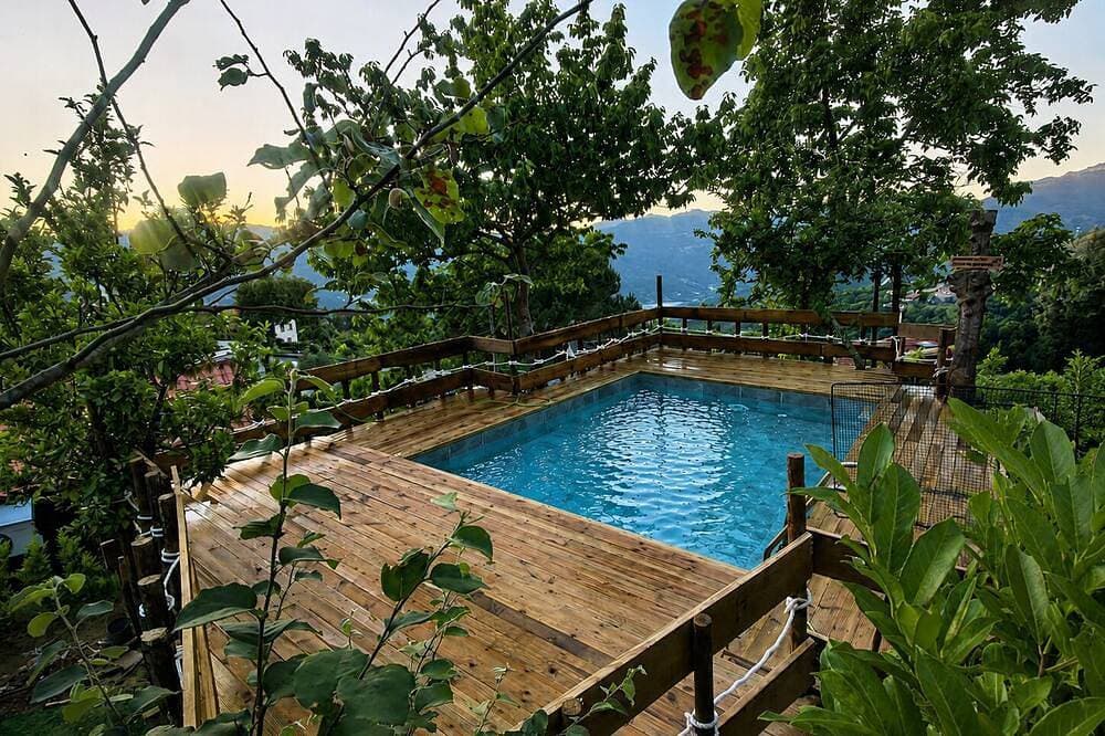 Foto 11 von 19: Safari Glamping Portugal Whale