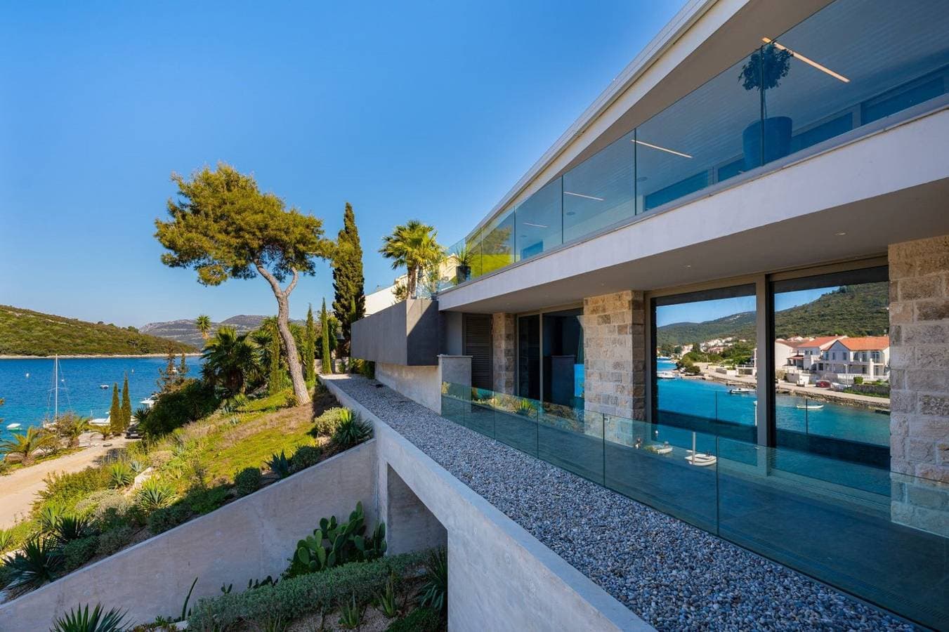 Foto 9 von 50: Luxury Seafront Villa Aman Korcula with Pool