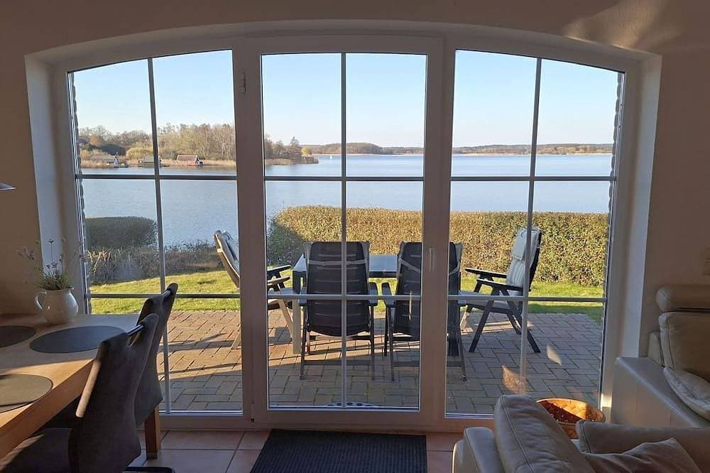 Foto 13 von 28: Blick aufn See - Ferienhaus mit traumhaftem Blick