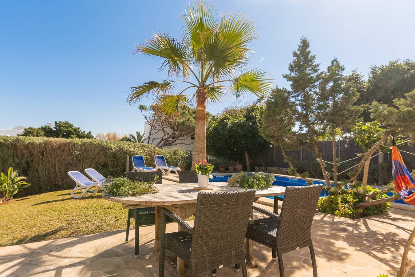Foto 11 von 47: Villa für 6 Personen mit Pool