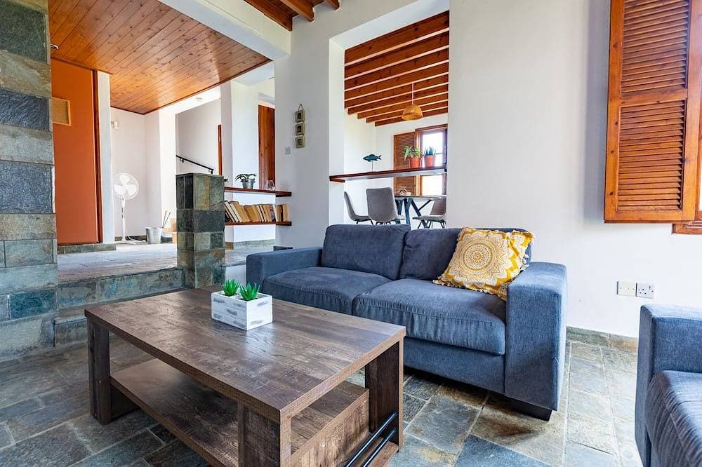 Foto 10 von 30: 2 Schlafzimmer Villa mit privatem Pool, am Strand