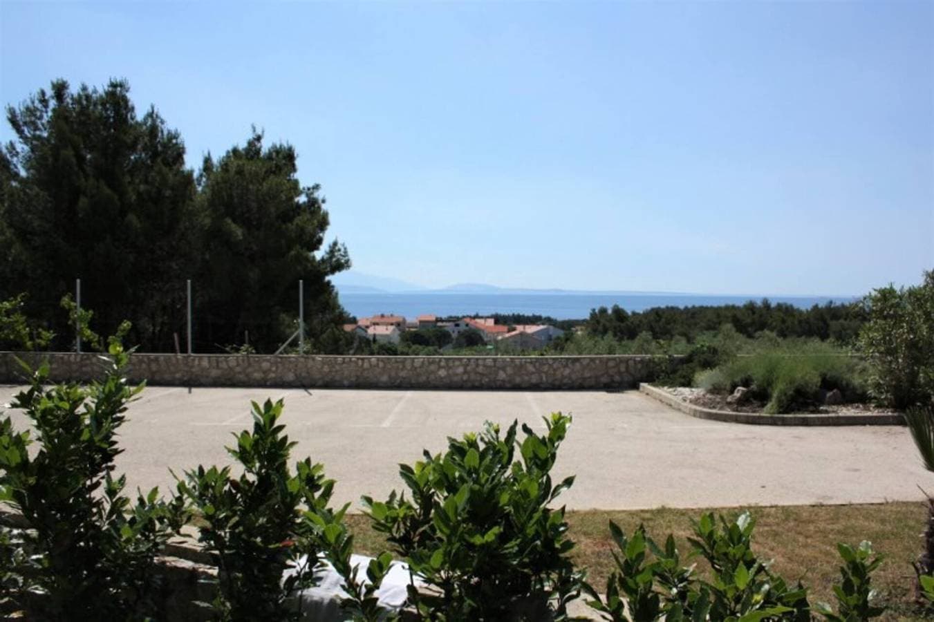 Foto 8 von 36: Haustierfreundliche Ferienwohnung Mediterraneo mit privatem Garten & Meerblick