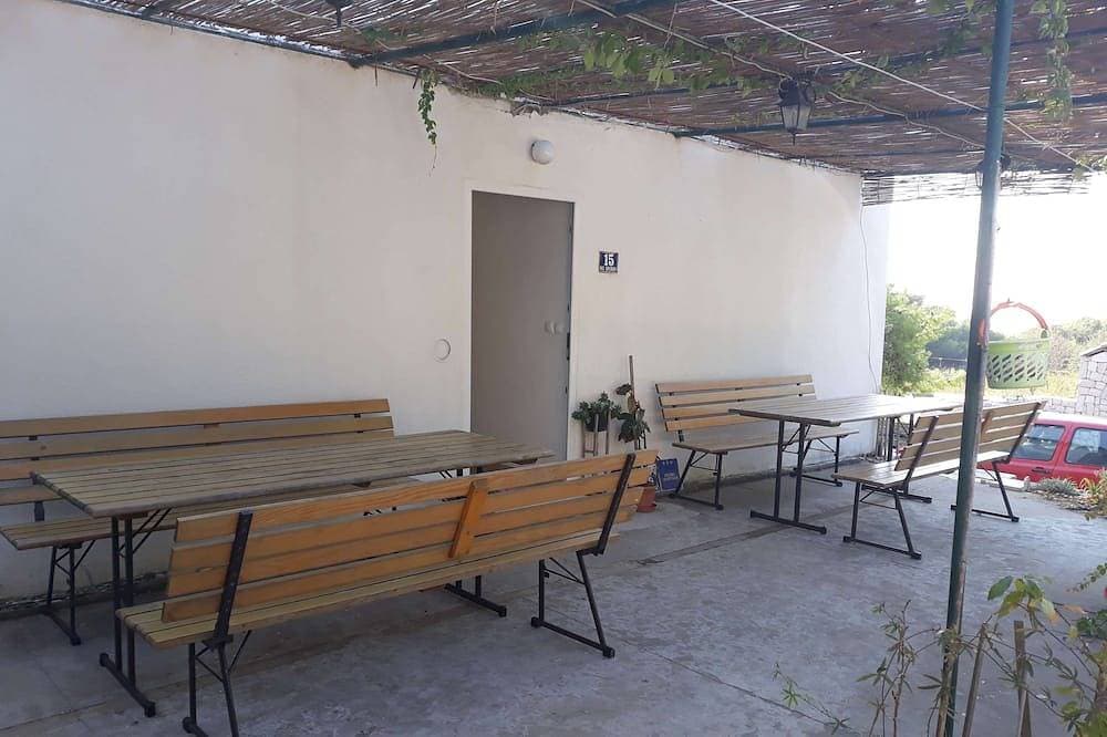 Apartment mit zwei Schlafzimmern in der Nähe des Strandes von Limuni 1