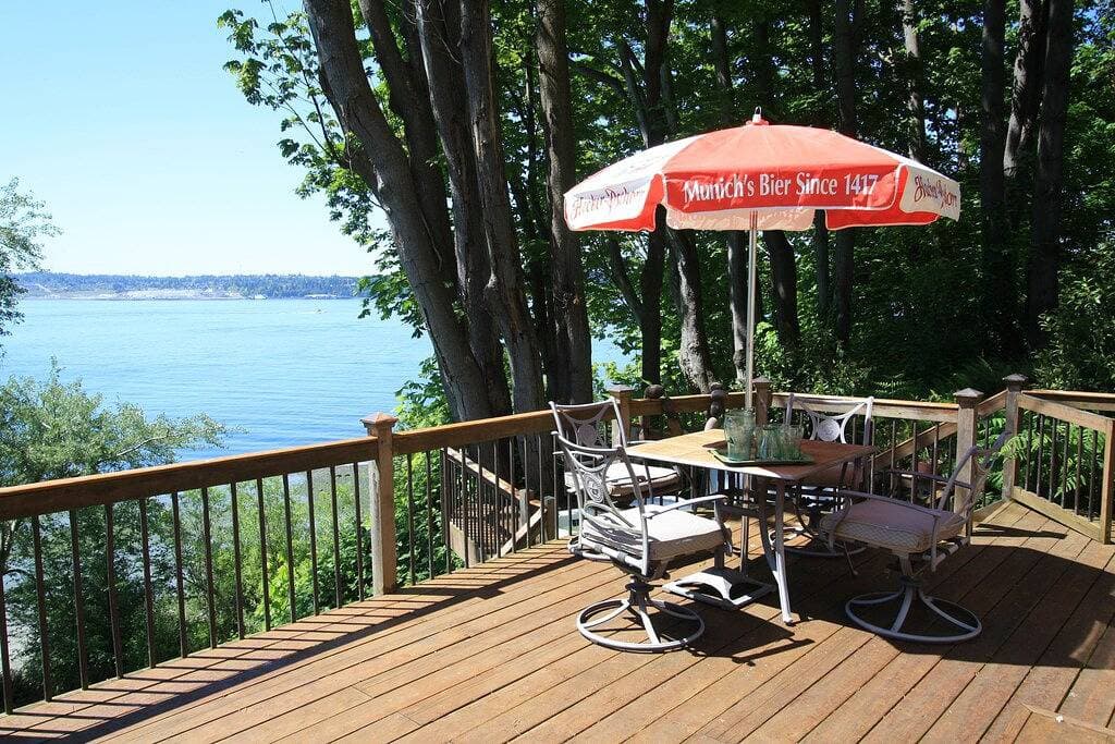 Foto 8 von 20: Waterfront Vashon Home mit herrlichem Blick