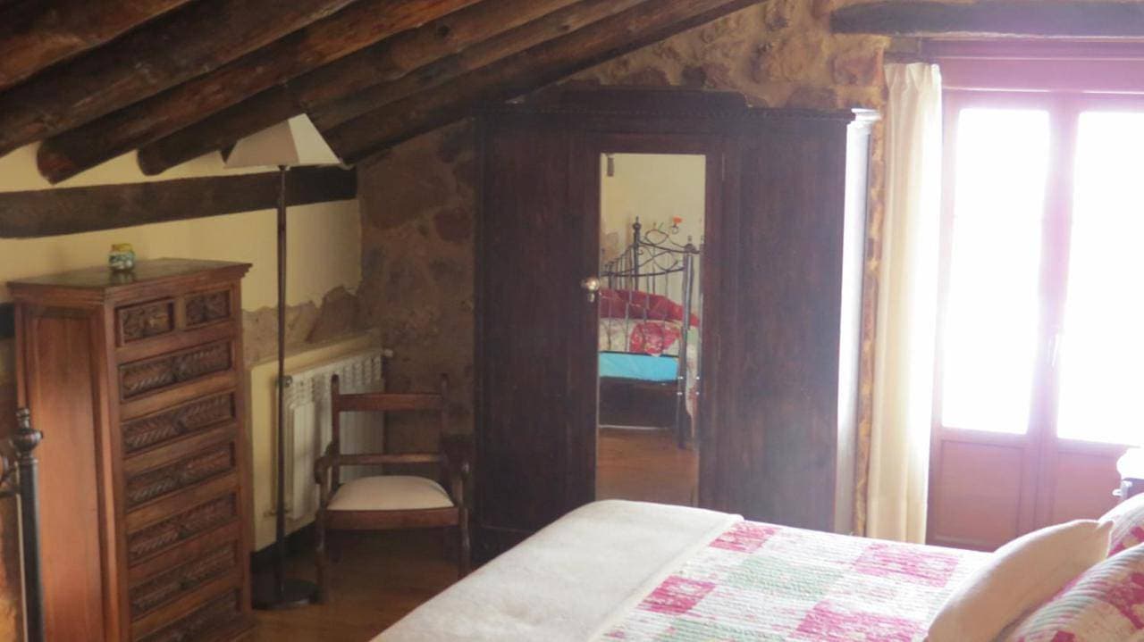 Foto 6 von 63: Five-Bedroom House