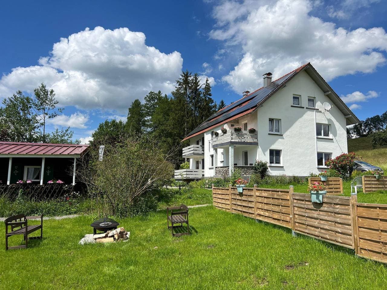 Foto 2 von 29: Ferienwohnung Morgenstund mit privater Terrasse, Gemeinschaftsgarten und Wi-Fi