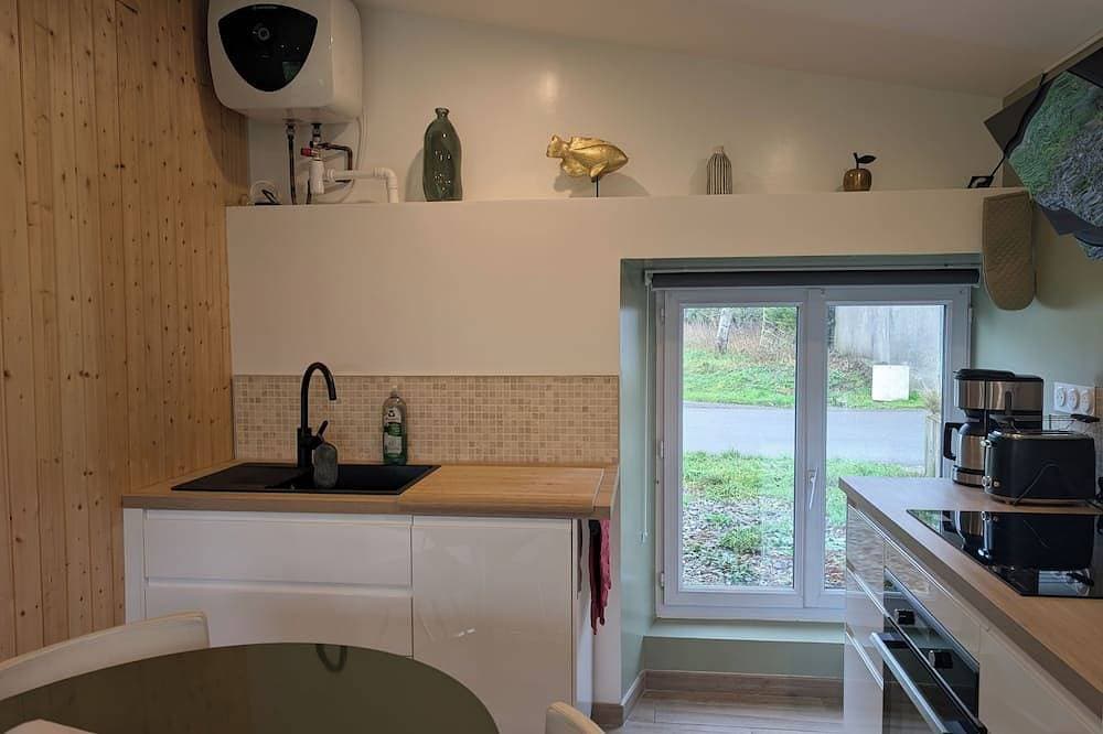 Le Fournil, a quiet one-room studio near the beaches 1