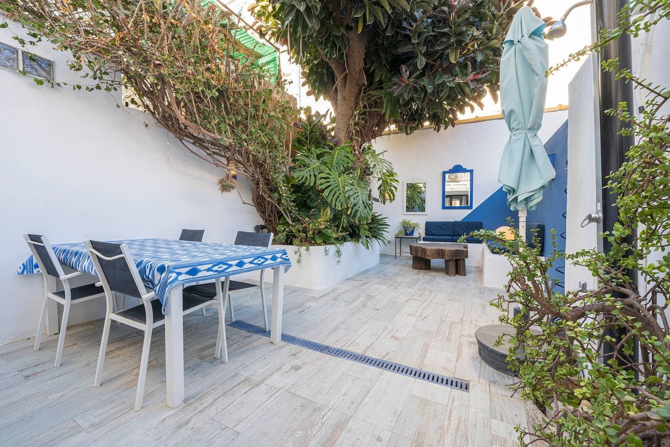 Foto 6 von 44: Ferienhaus 'Bluehouseportixol' mit privatem Patio, fahrradfreundlich, Marina & Strand/Bucht Palma