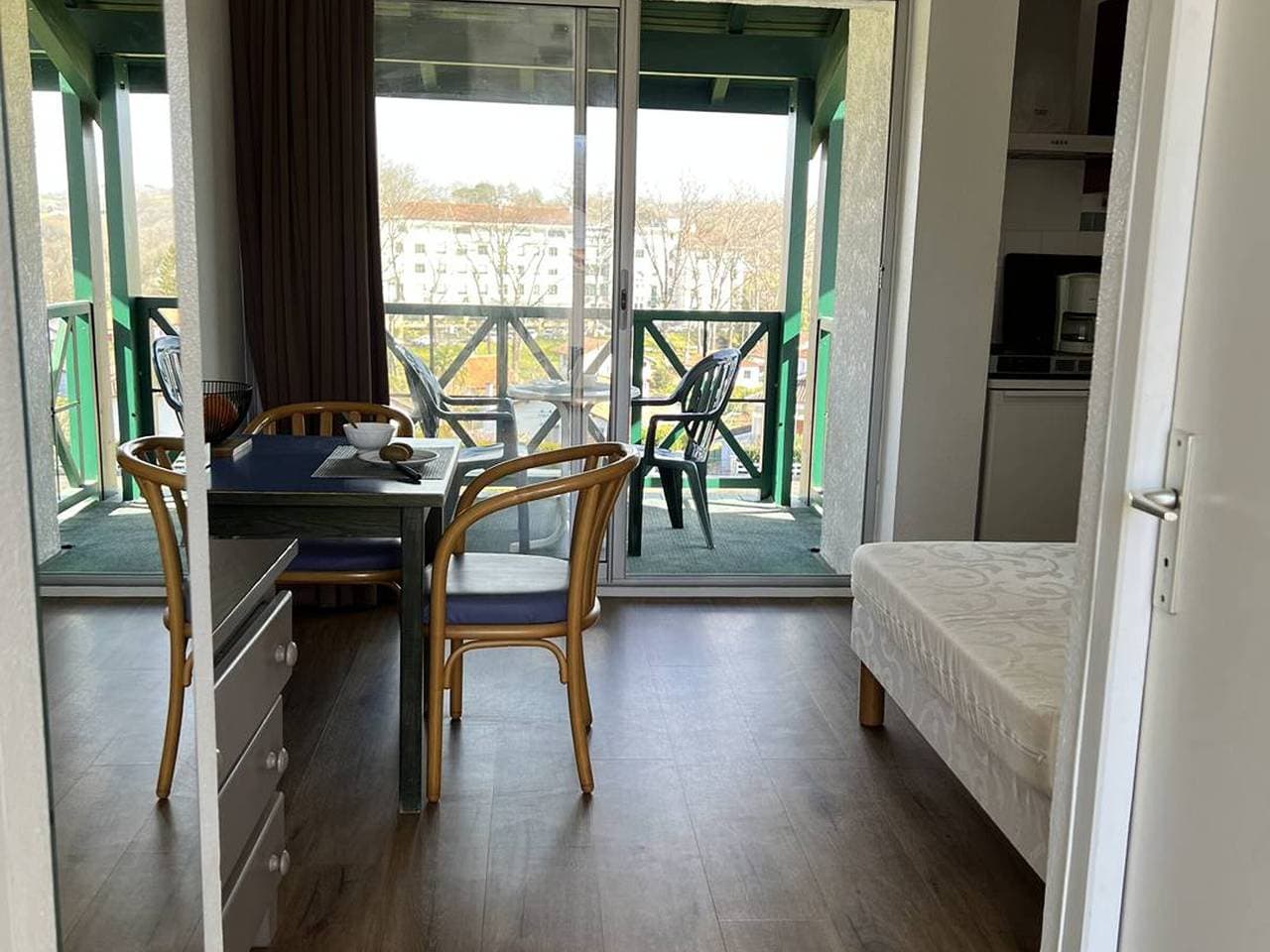 Foto 3 von 17: Studio in Cambo-les-Bains, Internet, Parkplatz, Haustiere erlaubt