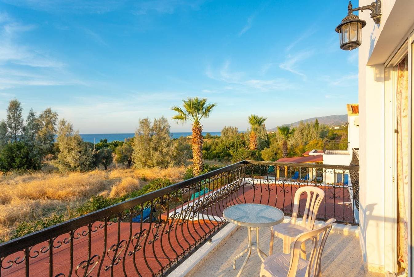 Foto 5 von 29: Villa für 4 Personen mit Balkon