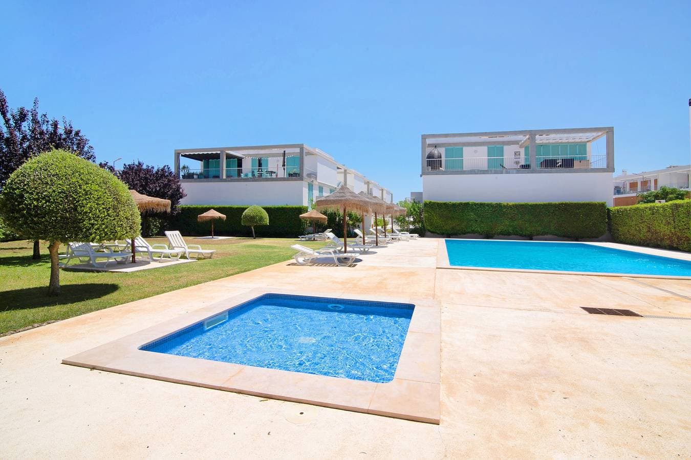 Foto 2 von 23: Ferienwohnung "Canellas Sunset 143" mit Balkon und Gemeinschaftspool