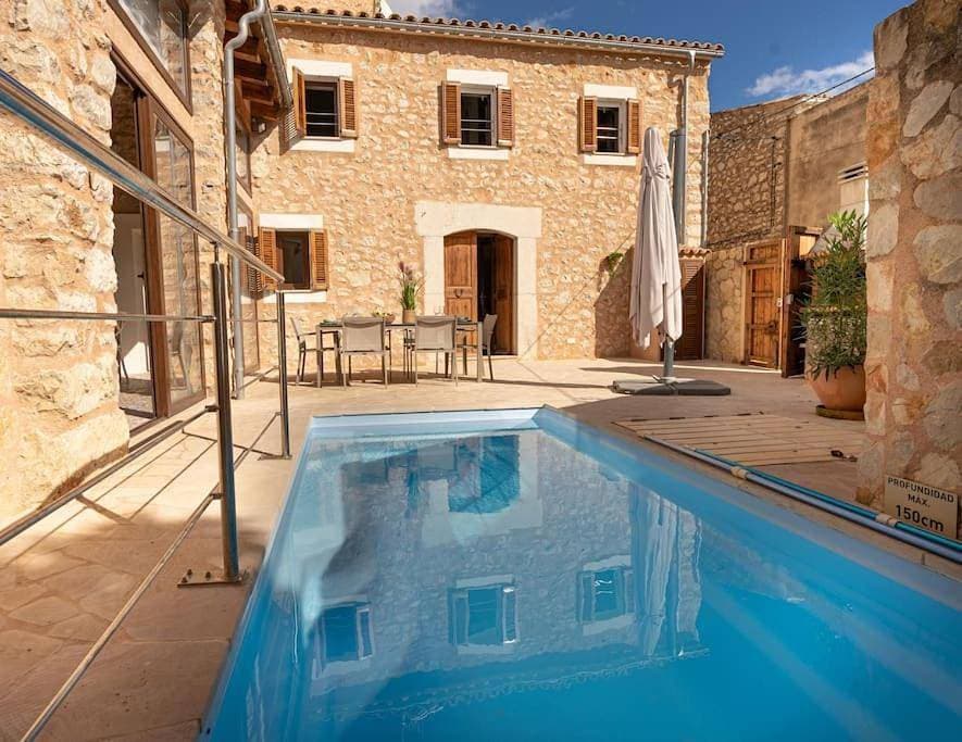 Casa de pueblo Sa Teulera de Biniamar con piscina 1