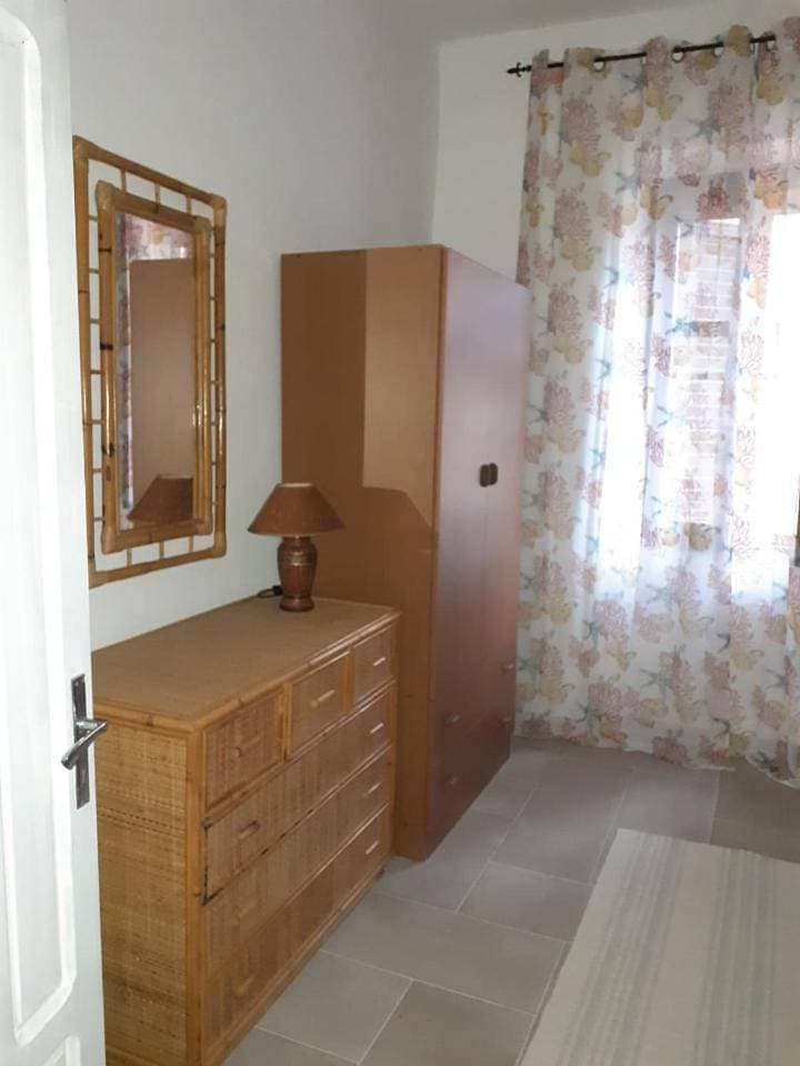 Foto 12 von 19: Two-Bedroom Apartment