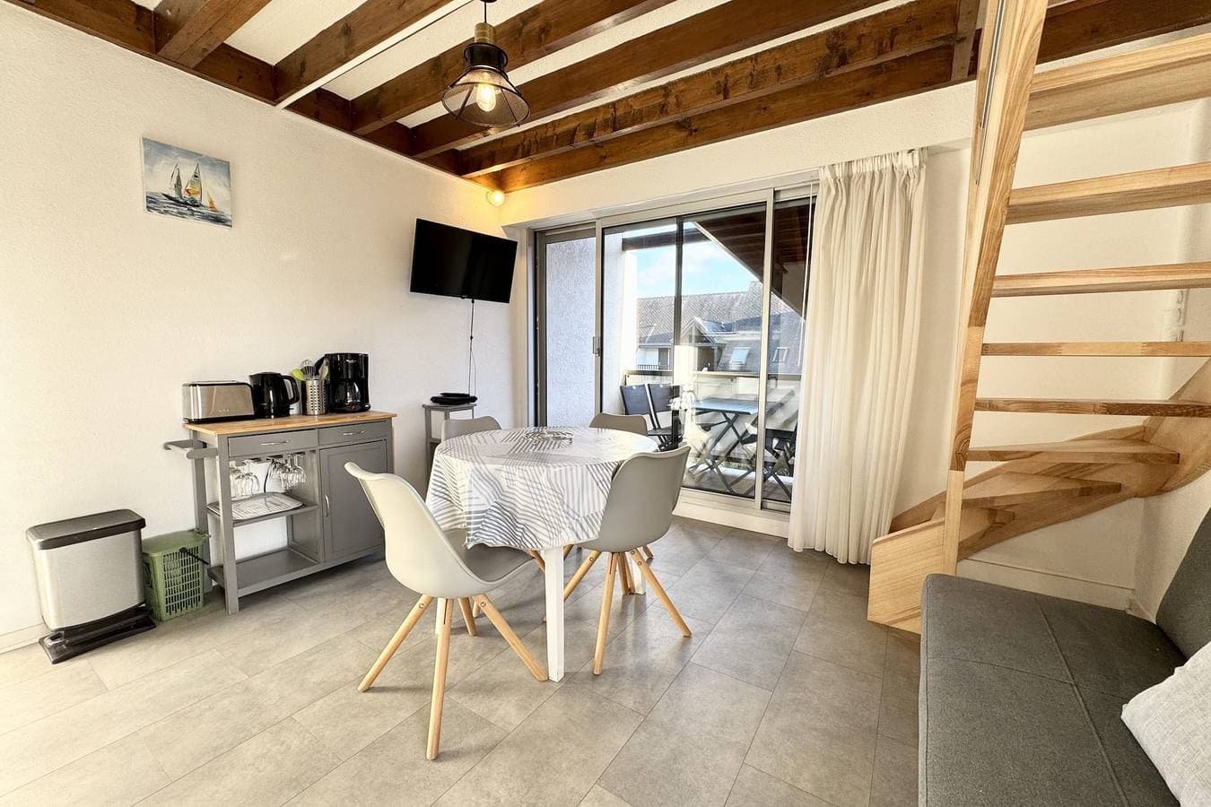 Foto 7 von 21: Ferienwohnung für 4 Personen mit Balkon
