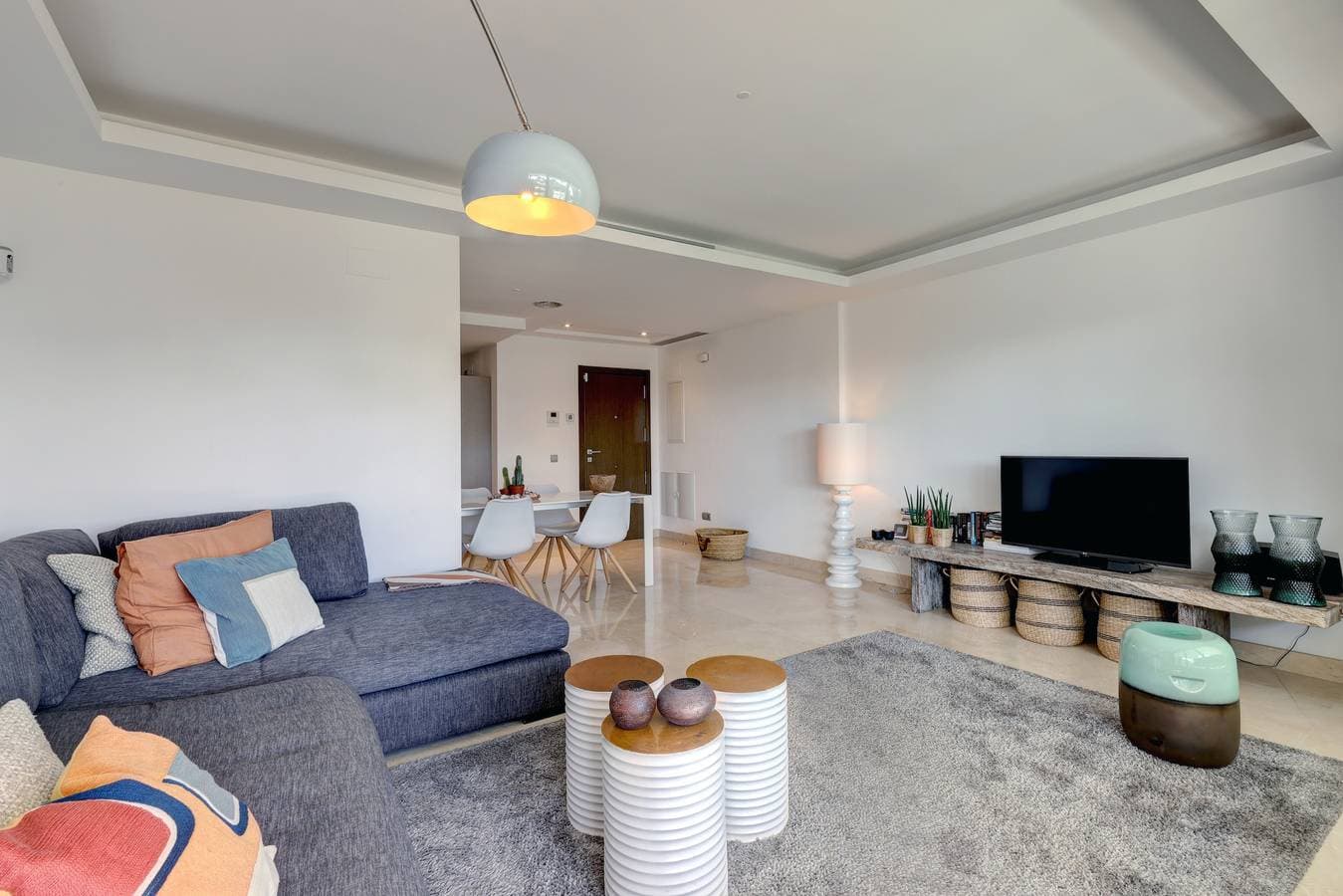 Foto 7 von 25: Ferienwohnung 'Modern Frontline Beach - Estepona' mit Meerblick, WLAN und Klimaanlage