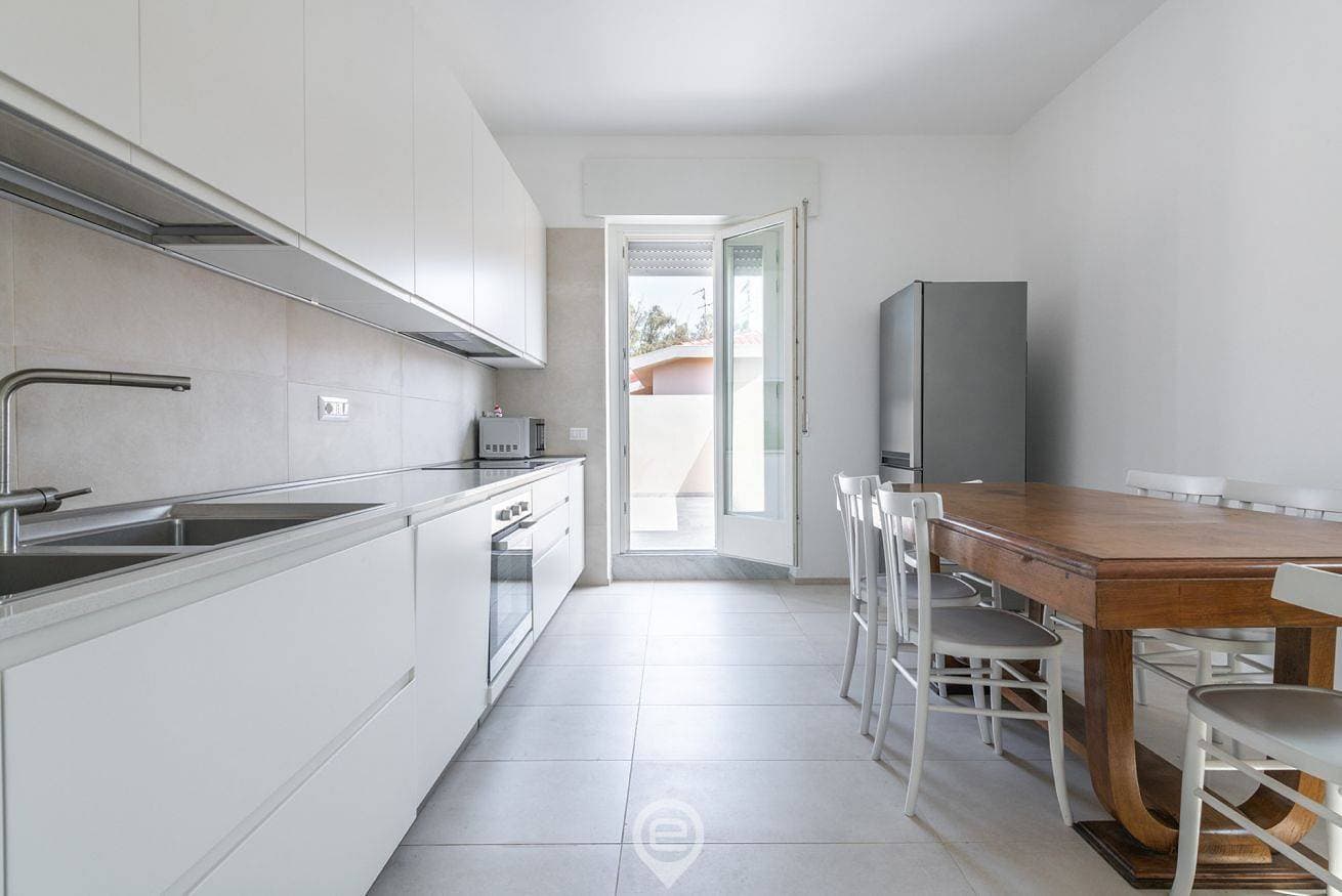 Foto 3 von 38: Ferienwohnung für 6 Personen mit Balkon/Terrasse