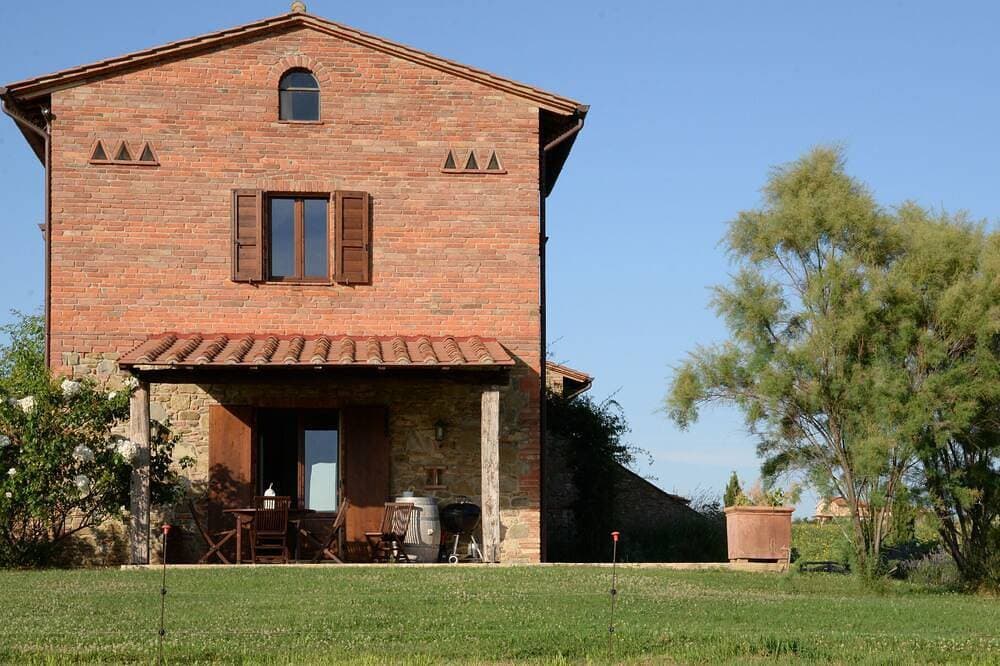 Foto 10 von 30: Tignanello Luxus-Haus mit Pool und persönlicher Assistent