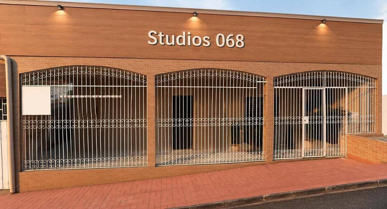 Studios modernos e completos no Bosque, região central 1