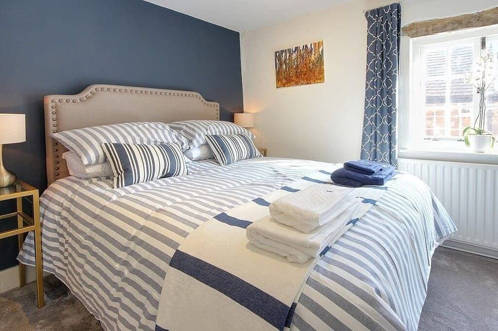 Cottage-Deluxe-Eigenes Badezimmer-Strassenblick 1