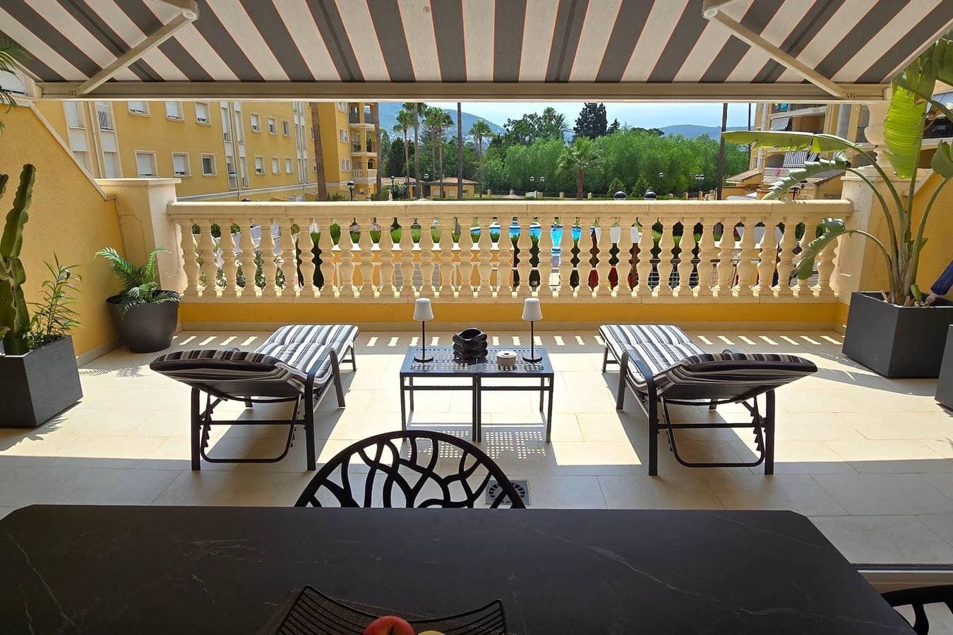 Foto 3 von 35: Apartamento Sofía Dénia Plaza | Piscina comunitaria y confort cerca del mar