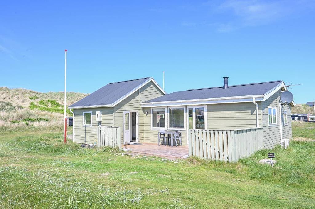 Modernisiertes, traditionelles Sommerhaus – Nur 150 m zum Strand! 1