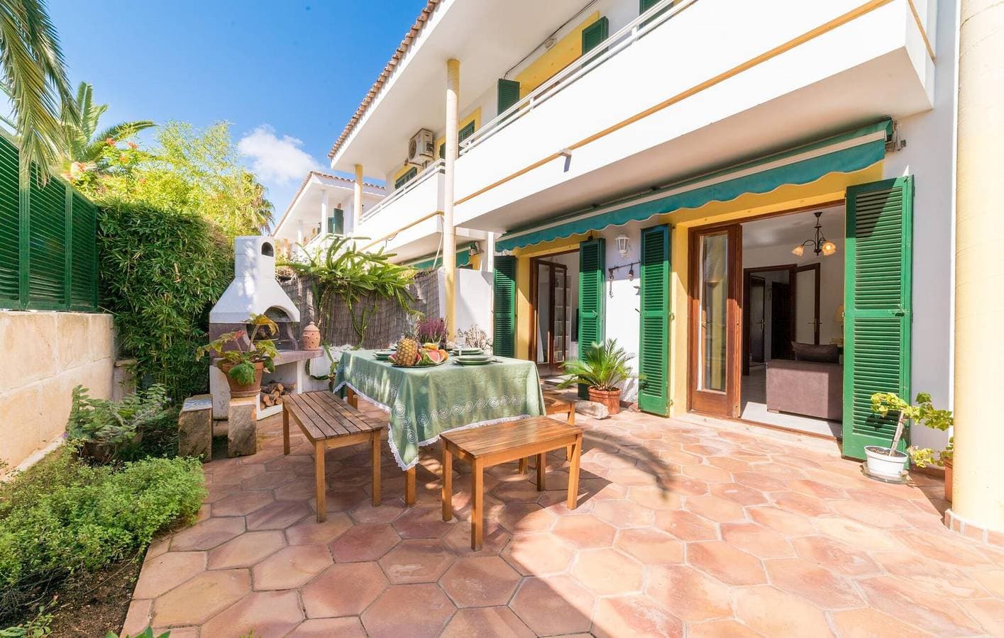 Foto 12 von 36: Gemütliches A/C Apartment mit Terrasse in der Nähe von Cala de n'Aladern Strand